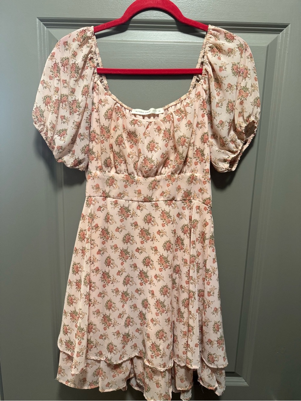 Altar’d State Floral Puff Sleeve Mini Dress in Blush Pink Floral